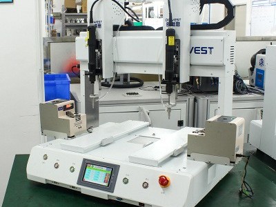 哪家自動擰螺絲機可以自動識別漏鎖、漏送問題？-堅豐股份