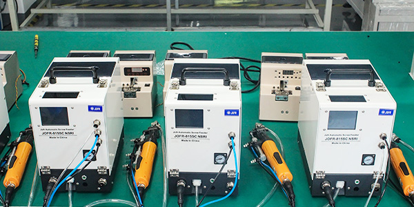 使用自動鎖螺絲機要注意哪些方面？堅豐電子告知您